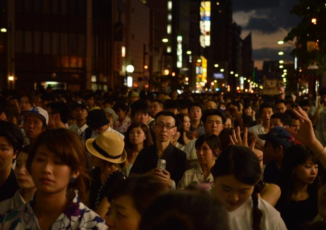 Crowd in a street in Japan